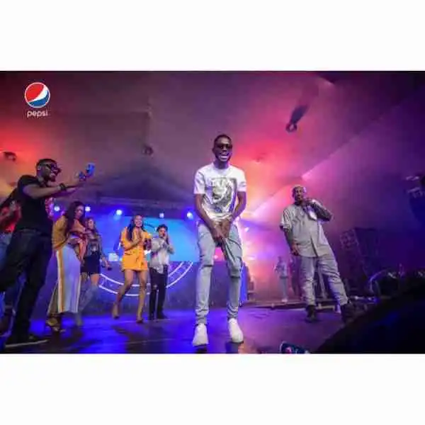 BBNaija Winner, Miracle Receives One Million Cheque From Pepsi (Photos)